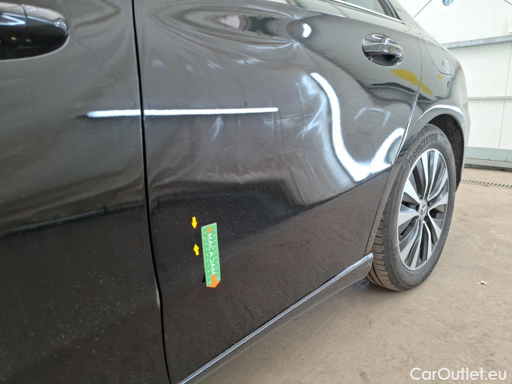  Mercedes  A-Klasse MERCEDES-BENZ Classe A Berline / 2018 / 4P / Berline A 180 Business Line #30