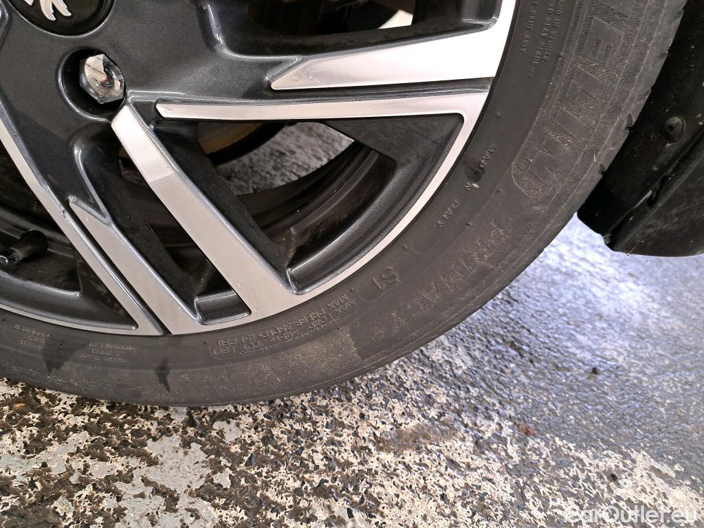  Peugeot  208  Allure Business 1.2 PureTech 130CV BVA8 E6d #42