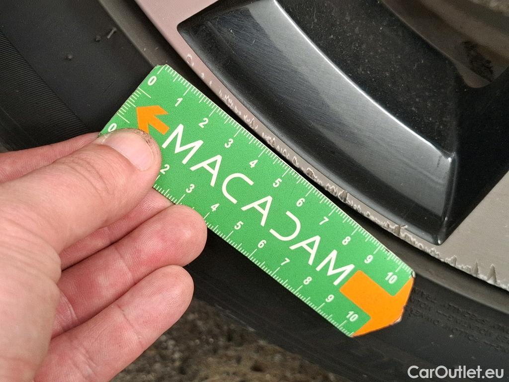  Renault  Austral  Techno 1.2 E-TECH Hybrid 200CV BVA6 6E #37