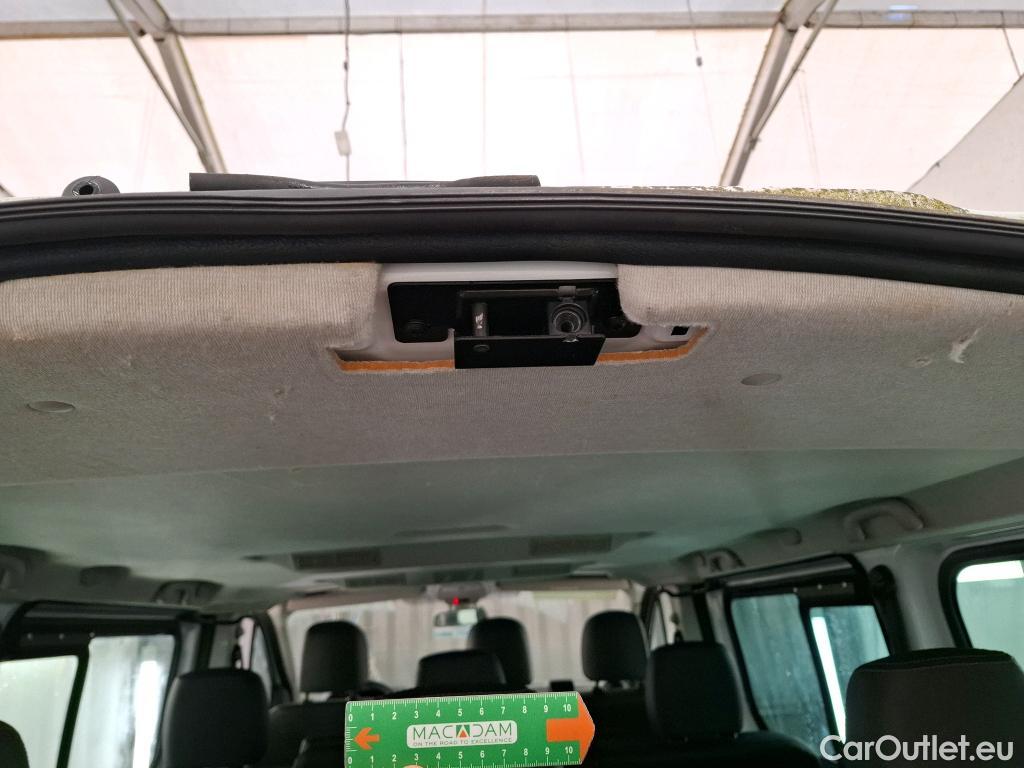  Renault  Trafic  III Combi L1H1 2 8t (8/9 Sièges) Zen 1.6 dCi 120CV BVM6 9 Sieges E5 #44