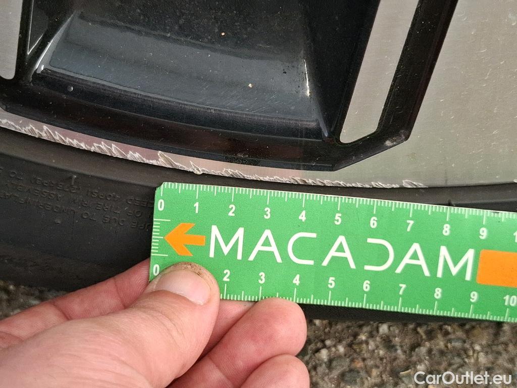  Renault  Austral  Techno 1.2 E-TECH Hybrid 200CV BVA6 6E #39