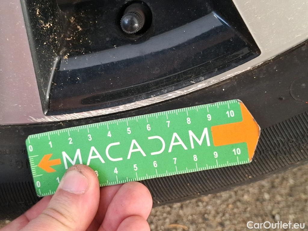  Renault  Austral  Techno 1.2 E-TECH Hybrid 200CV BVA6 6E #29