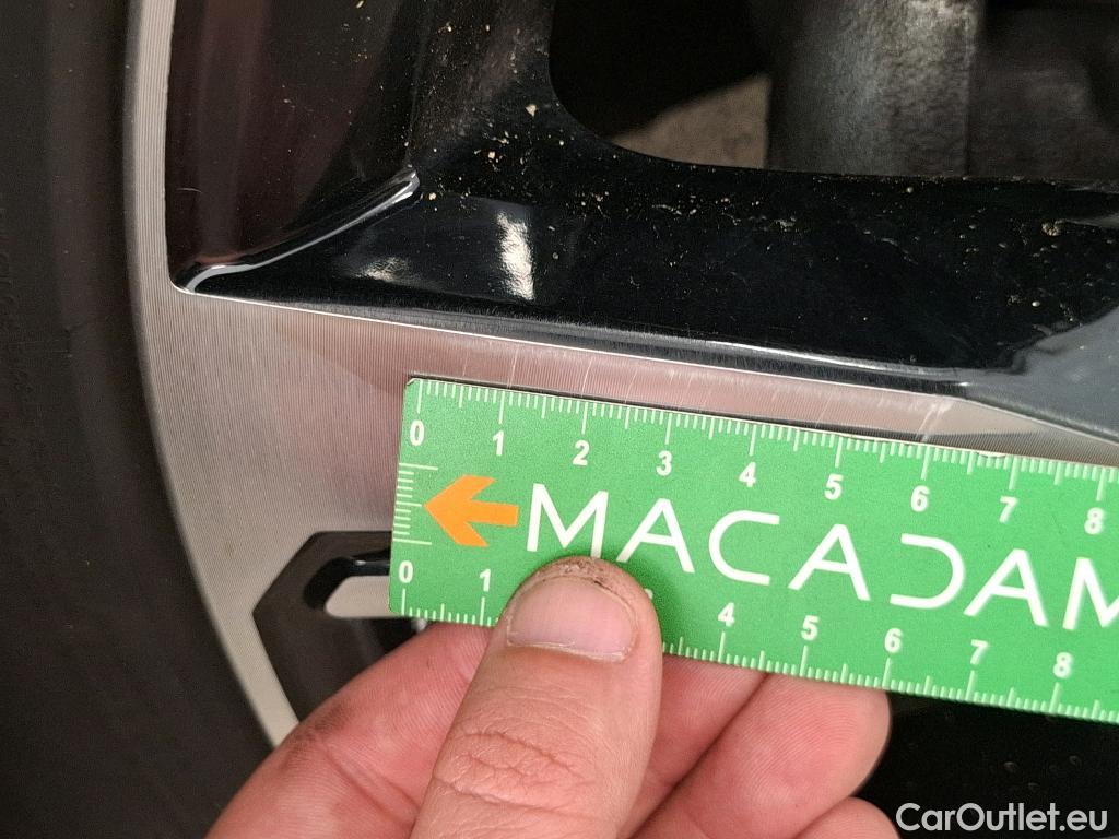  Renault  Austral  Techno 1.2 E-TECH Hybrid 200CV BVA6 6E #26