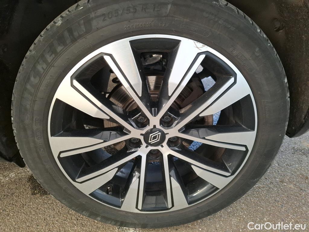  Renault  Austral  Techno 1.2 E-TECH Hybrid 200CV BVA6 6E #48