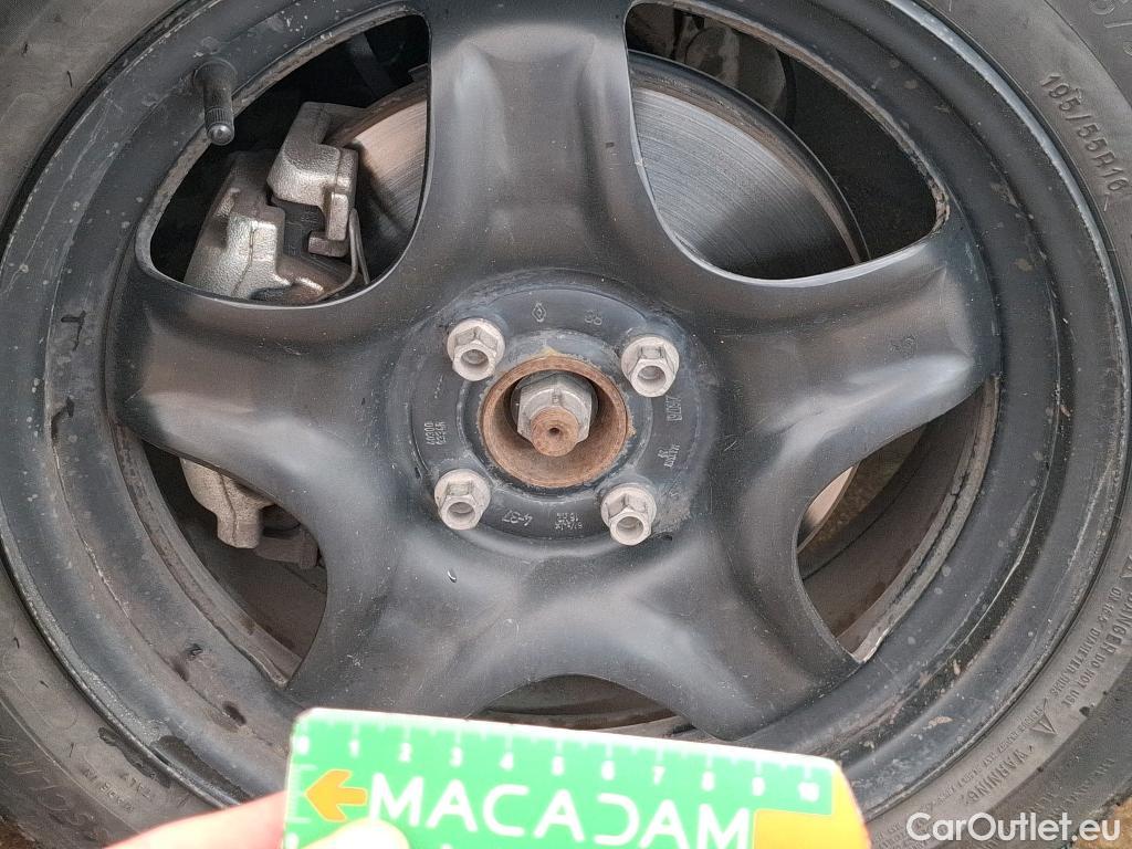  Renault  Clio  V Business 1.6 E-TECH Hybrid 140CV BVA6 E6d #4