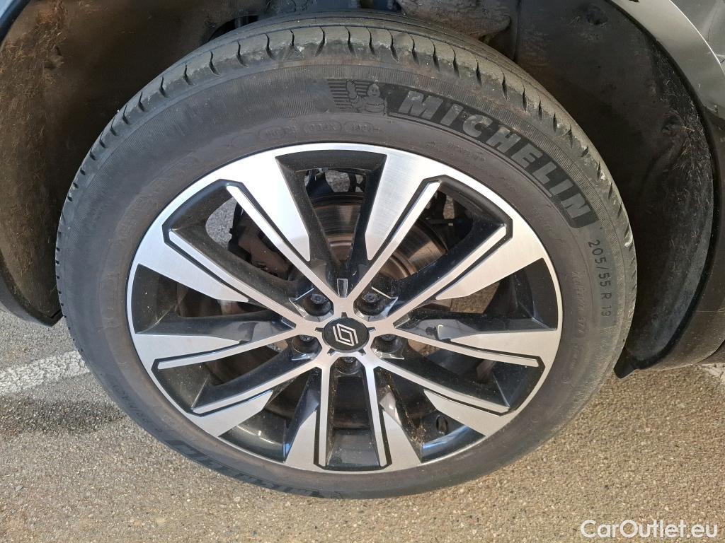  Renault  Austral  Techno 1.2 E-TECH Hybrid 200CV BVA6 6E #28