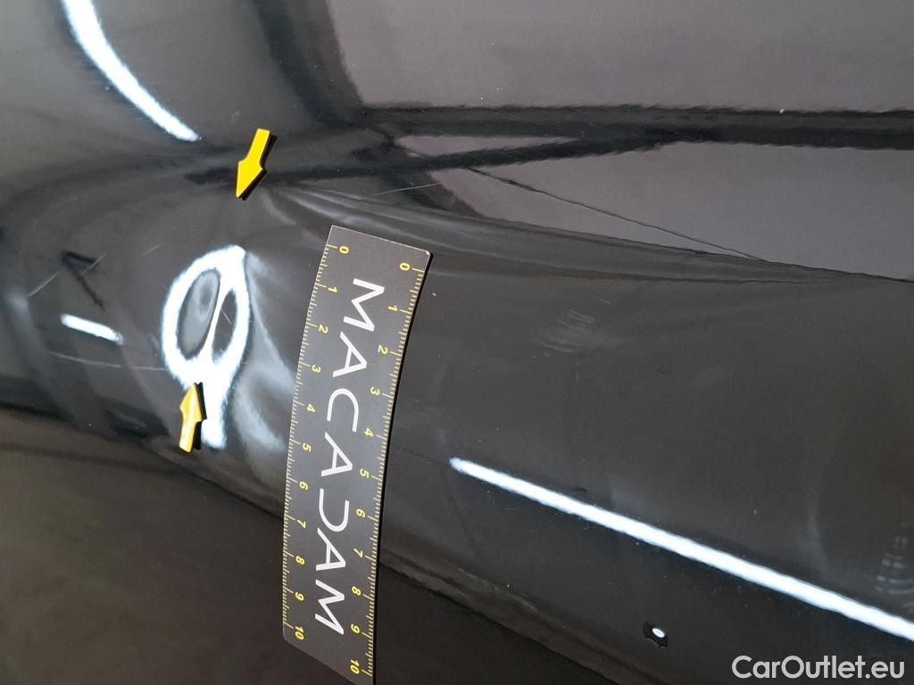  Renault  Captur RENAULT  / 2019 / 5P / SUV Initiale Paris E-TECH Plug-in 160 -21 #4