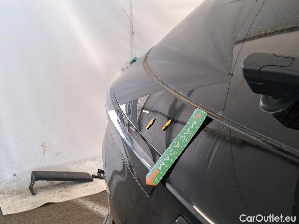  Renault  Austral  Techno 1.2 E-TECH Hybrid 200CV BVA6 6E #4