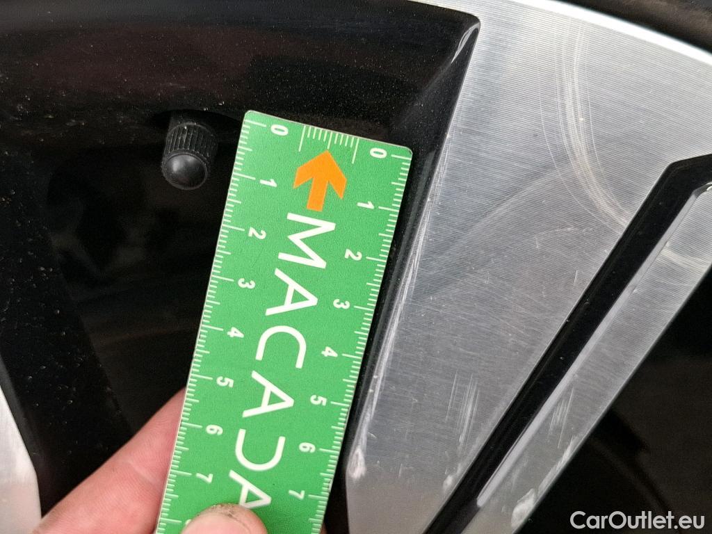  Renault  Austral  Techno 1.2 E-TECH Hybrid 200CV BVA6 6E #23