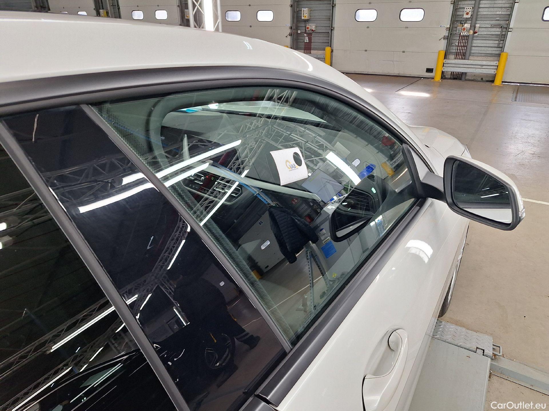  Bmw  Serie 2 BMW, 2-serie Gr.Coupé '19, BMW 2 Reeks Gran Coupé 216dA (85kW) 4d #10