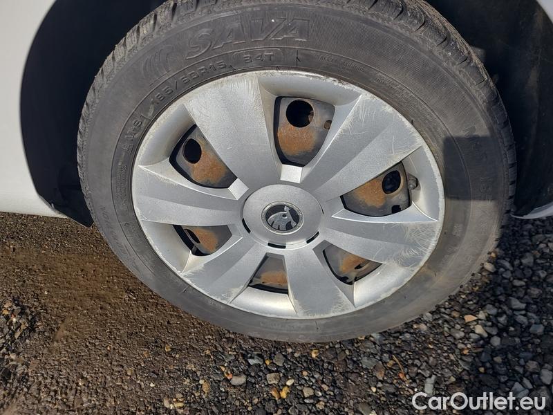  Skoda  Fabia  3 (2015)  1.0MPI 44 Active #18