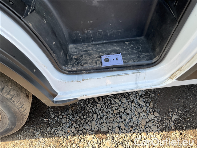  Peugeot  Boxer  2.2HDI 165 4350 L4H2 4d #28