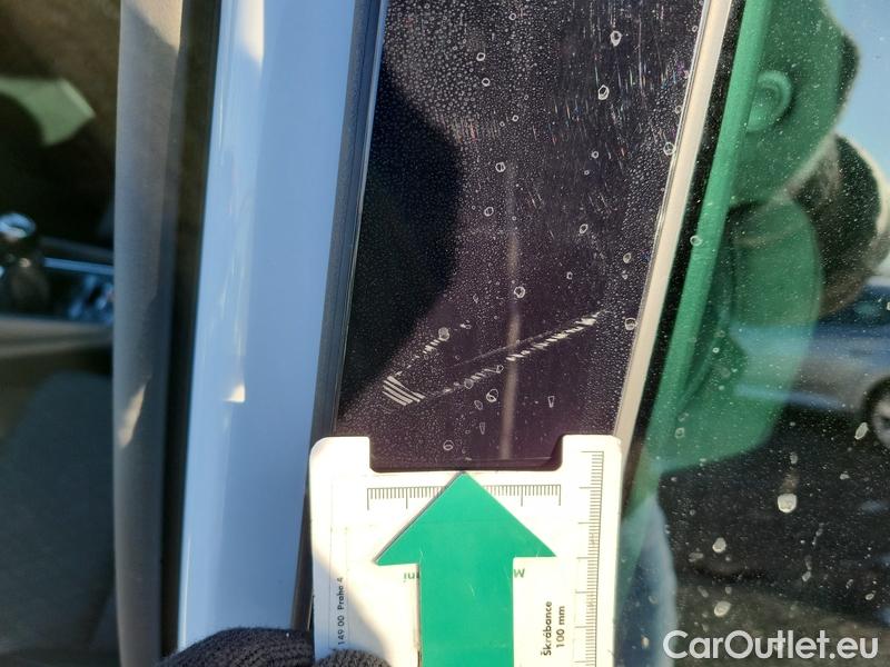  Skoda  Karoq  (NU)(2017->)  2.0 TDI 85 Style #9