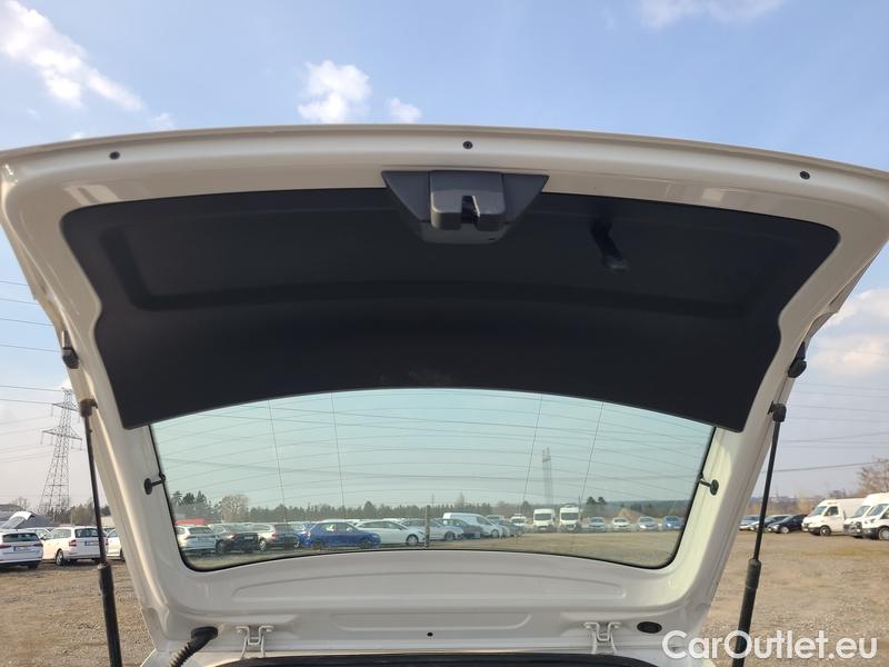  Skoda  Fabia  Combi (2015) Com.1.0TSI 70 Ambition 5d #24