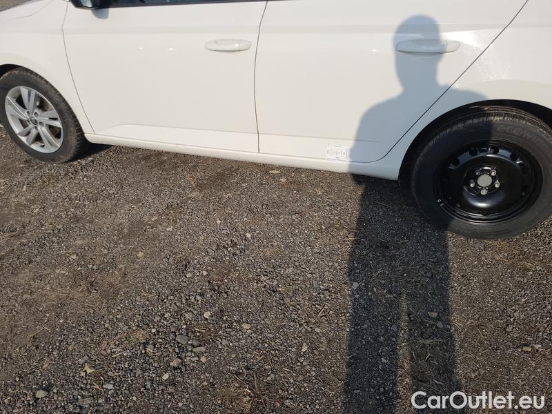  Skoda  Fabia  Combi (2015) Com.1.0TSI 70 Ambition 5d #7