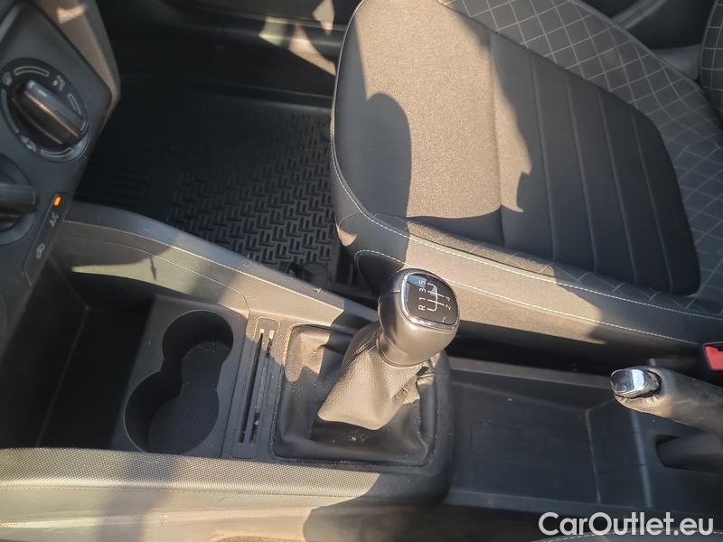  Skoda  Fabia  Combi (2015) Com.1.0TSI 70 Ambition 5d #16