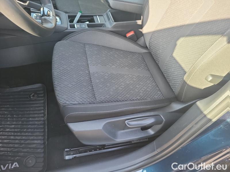  Skoda  Octavia  Combi (NX3)(2020) Oct.Combi 2.0TDI 85 Style AT #14