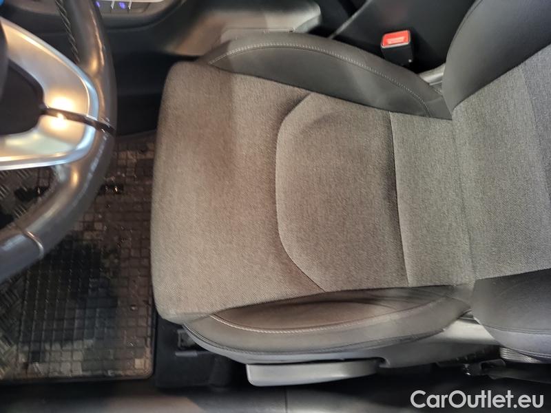  Hyundai  i30  (PD)(01.2017  ->)  kom.1.6CRDi 115 Smart #7