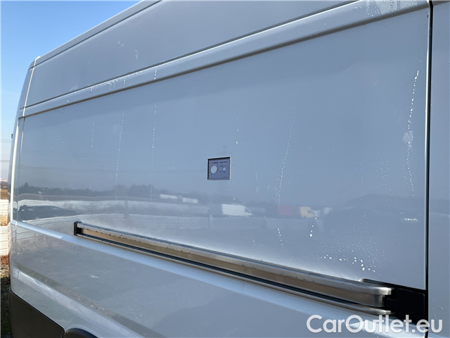  Peugeot  Boxer  2.2HDI 165 4350 L4H2 4d #12