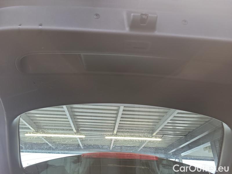  Hyundai  i30  (PD)(01.2017  ->)  kom.1.6CRDi 115 Smart #10