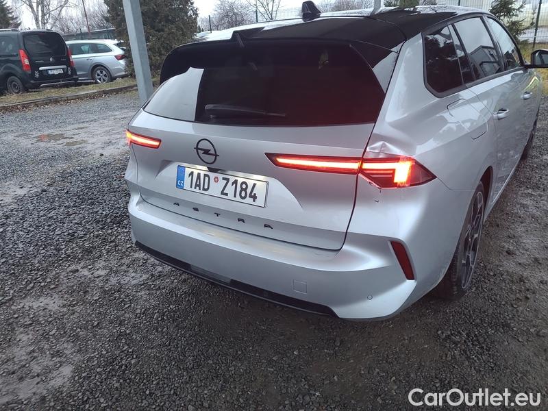  Opel  Astra  SportsTourer (2022)  1.2 T 96 Ultimate ST AT #8