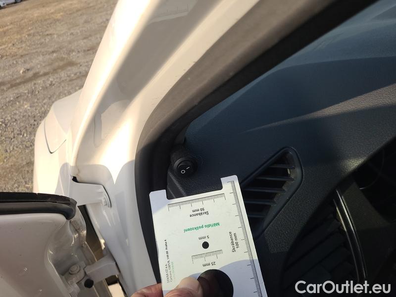  Skoda  Fabia  Combi (2015) Com.1.0TSI 70 Ambition 5d #18