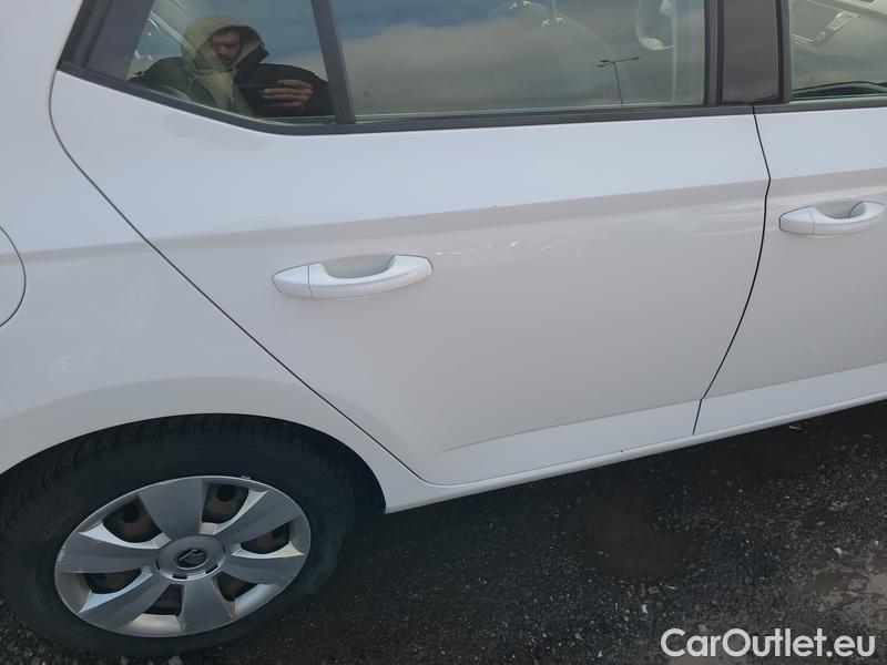  Skoda  Fabia  3 (2015)  1.0MPI 44 Active #34