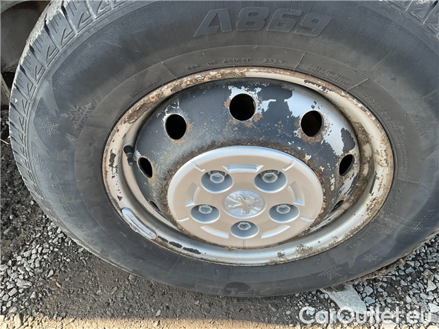  Peugeot  Boxer  2.2HDI 165 4350 L4H2 4d #24