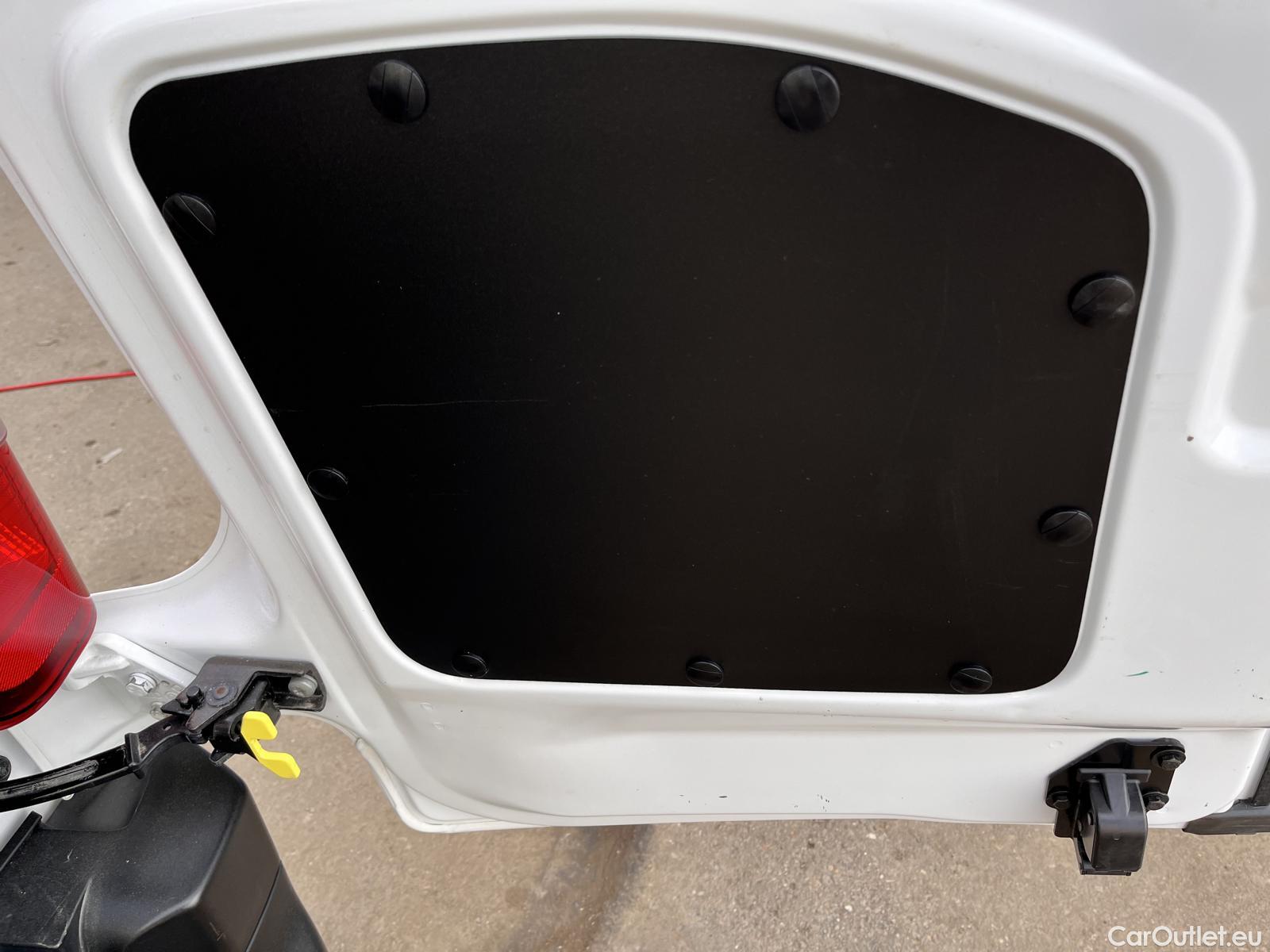  Peugeot  Partner   (2018) Par.1.5BHDI 100L2  POLOCOMBI #10