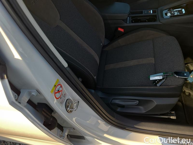  Skoda  Octavia  Combi (NX3)(2020) Oct.C. 2.0TDI 147 Scout 4x4 AT #11