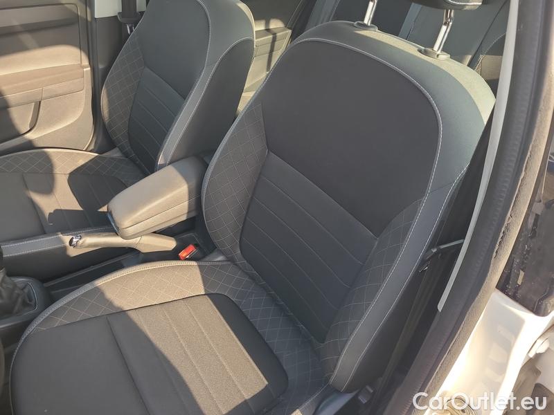  Skoda  Fabia  Combi (2015) Com.1.0TSI 70 Ambition 5d #14