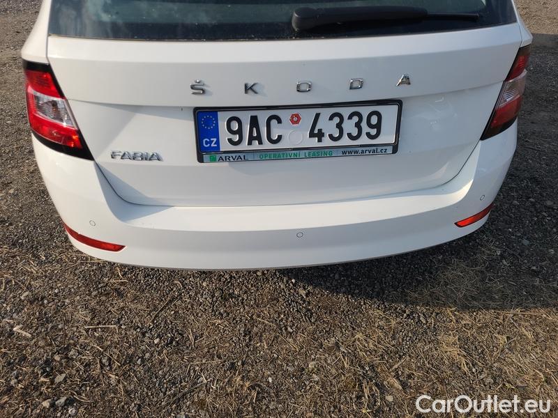  Skoda  Fabia  Combi (2015) Com.1.0TSI 70 Ambition 5d #23