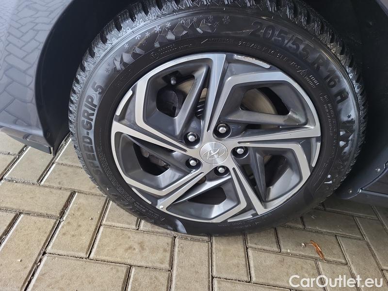  Hyundai  i30  (PD)(01.2017  ->)  kom.1.6CRDi 115 Smart #2