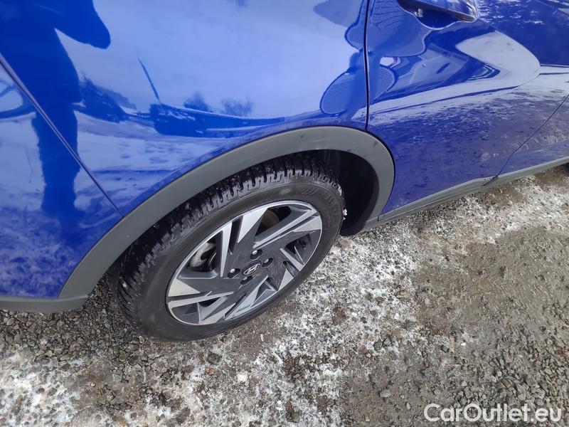  Hyundai  Bayon   (2021)  1.2i Play 5d #25