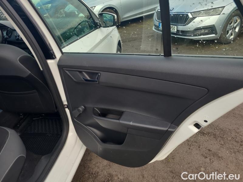  Skoda  Fabia  3 (2015)  Com 1.0TSI 81 Ambition #21