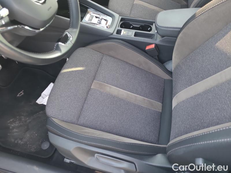  Skoda  Octavia  Combi (NX3)(2020) Oct.C. 2.0TDI 147 Scout 4x4 AT #17