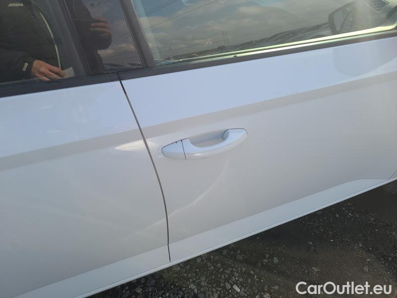  Skoda  Fabia  Combi (2015)  Com.1.0TSI 70 Style #14