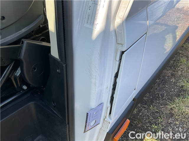  Peugeot  Boxer  2.2HDI 165 4350 L4H2 4d #34