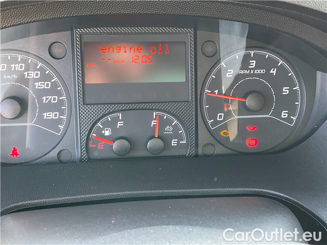  Peugeot  Boxer  2.2HDI 165 4350 L4H2 4d #31