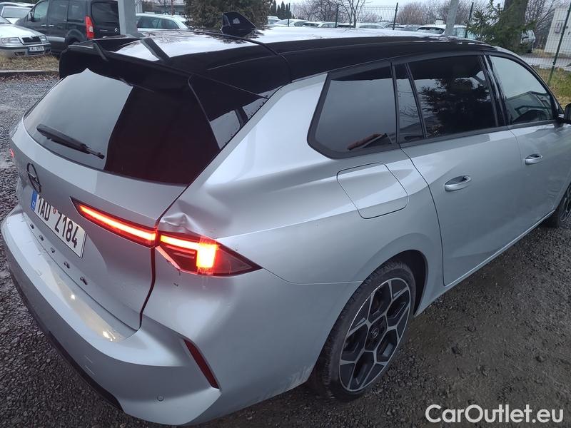  Opel  Astra  SportsTourer (2022)  1.2 T 96 Ultimate ST AT #9
