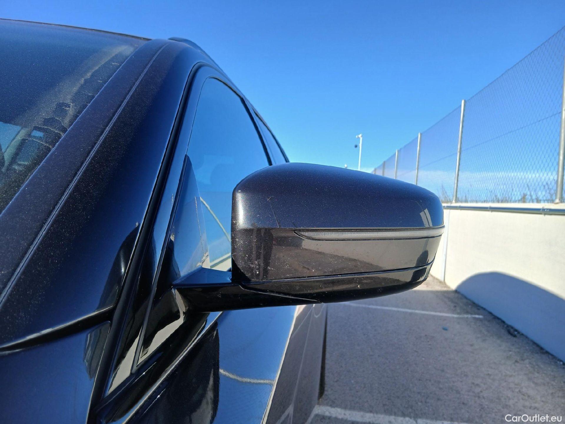  Bmw  Serie 5 BMW  / 2020 / 5P / familiar 530dA xDrive Touring #18