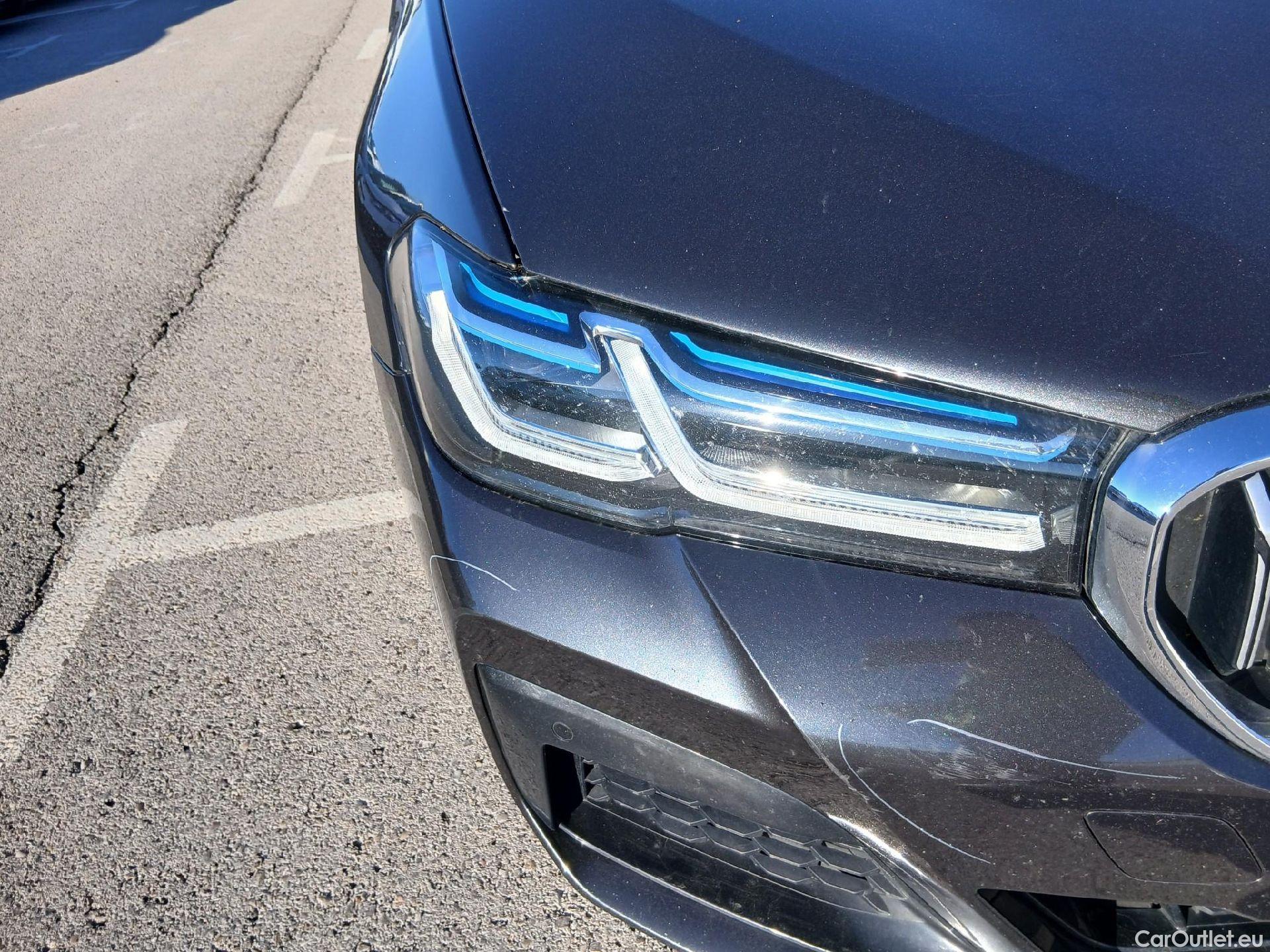  Bmw  Serie 5 BMW  / 2020 / 5P / familiar 530dA xDrive Touring #14