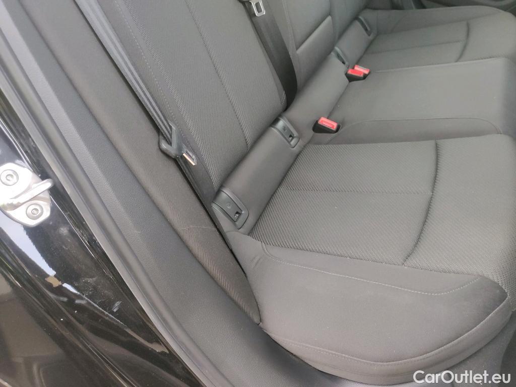  Audi  A6 AUDI  / 2018 / 4P / sedán 45 TFSI quattro-ultra #5