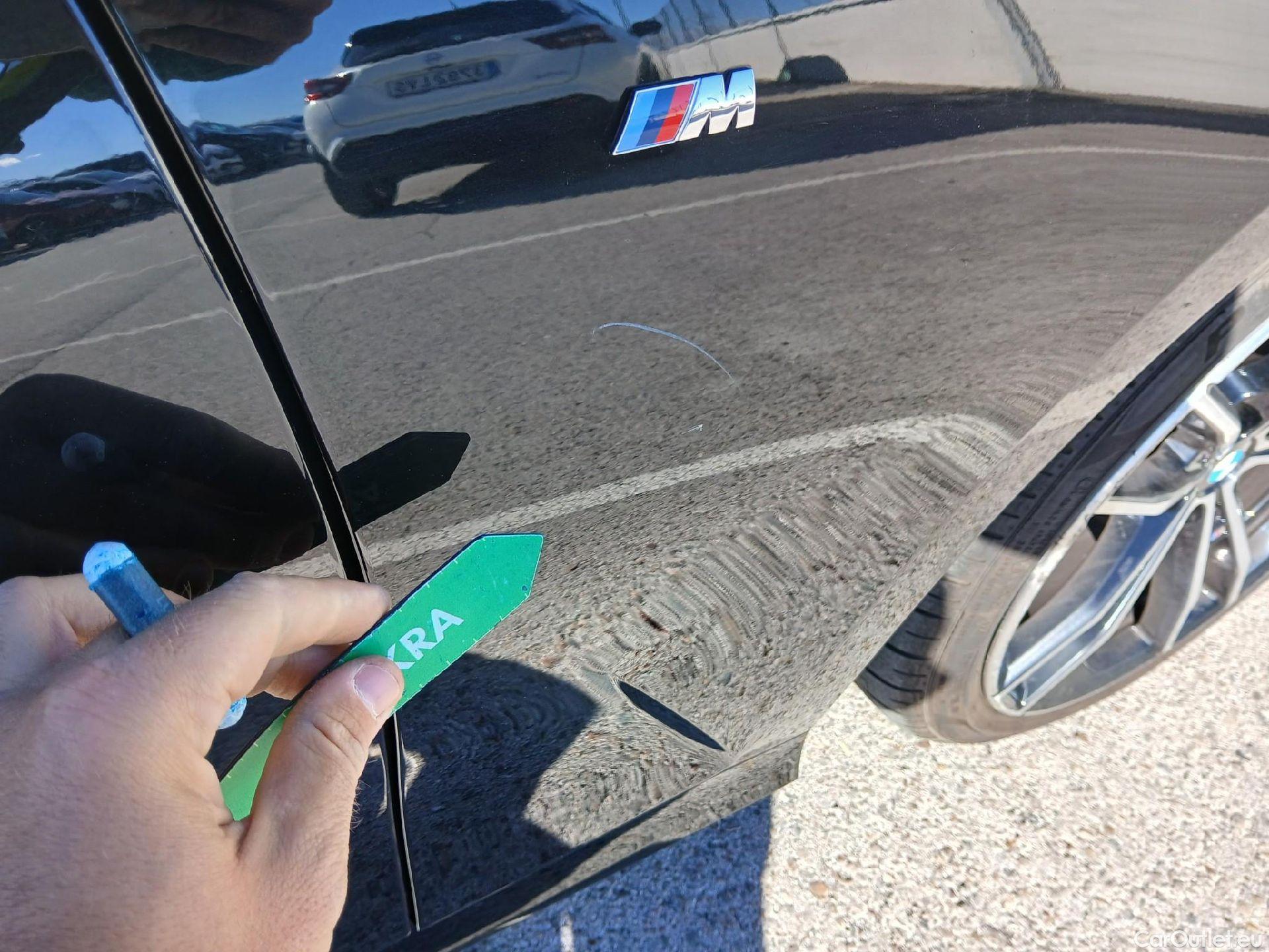  Bmw  Serie 3 BMW  / 2018 / 4P / sedán 320d Auto. #36