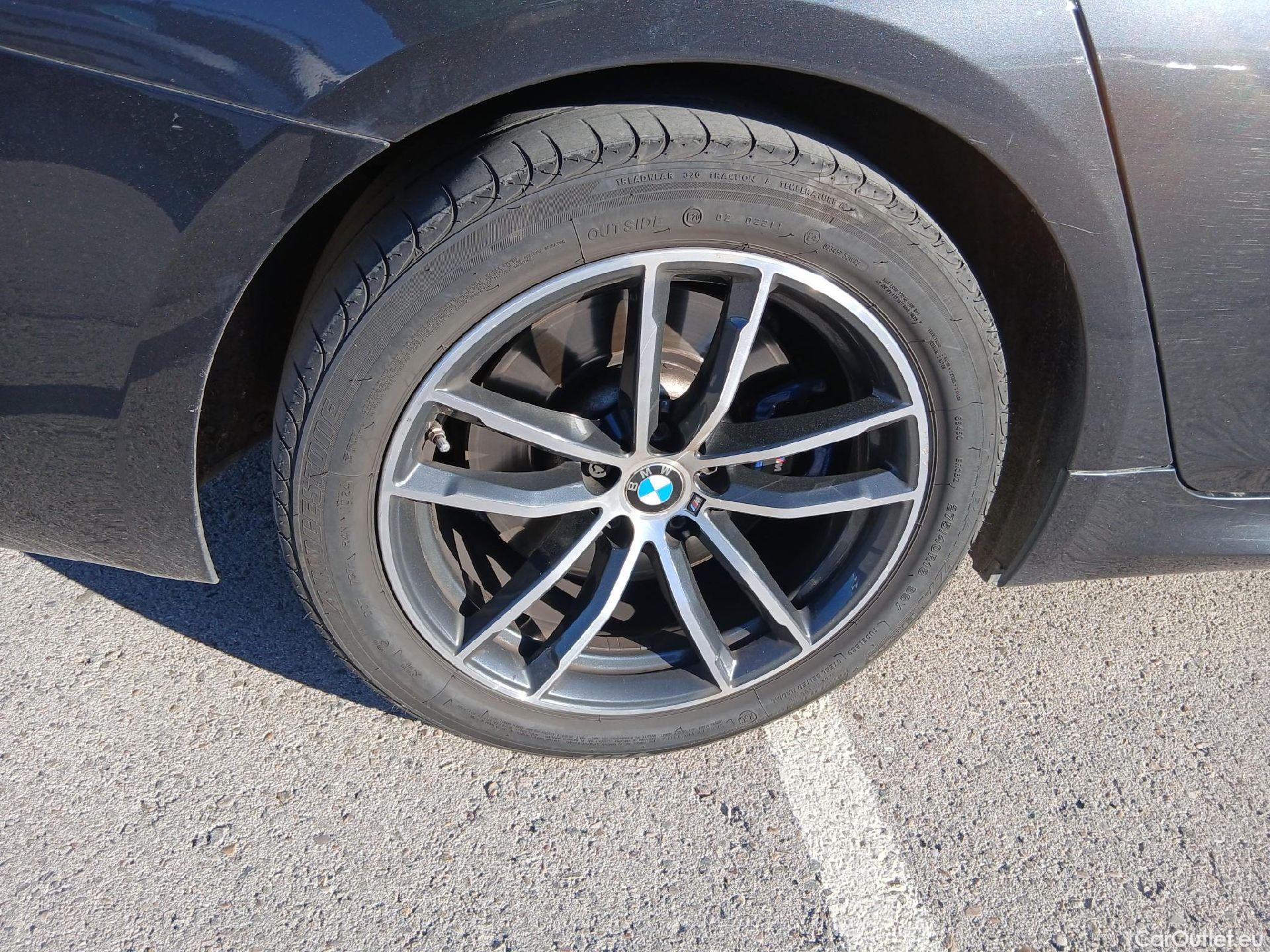  Bmw  Serie 5 BMW  / 2020 / 5P / familiar 530dA xDrive Touring #48