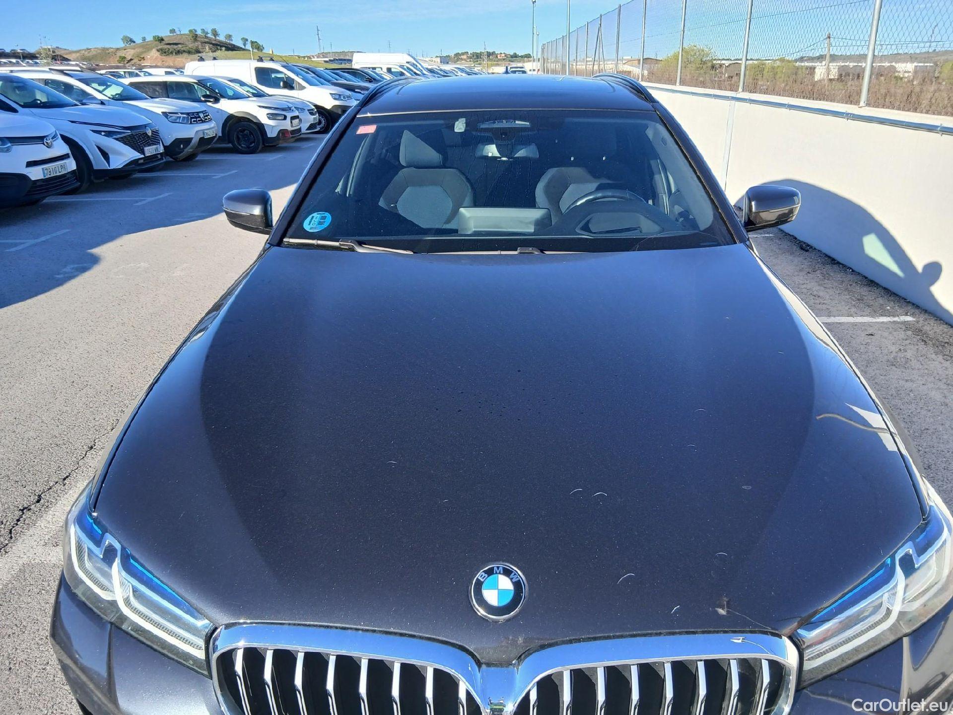  Bmw  Serie 5 BMW  / 2020 / 5P / familiar 530dA xDrive Touring #5