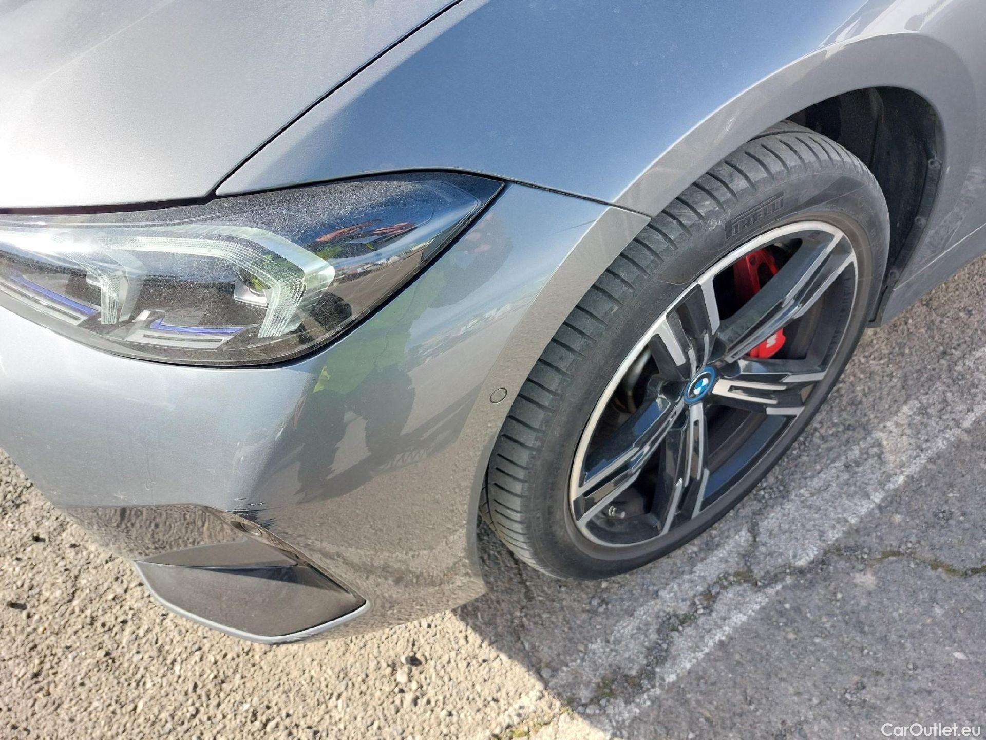  Bmw  Serie 3 3 Touring 330 e xDrive M Sport 2.0 290CV AT8 E6d #5