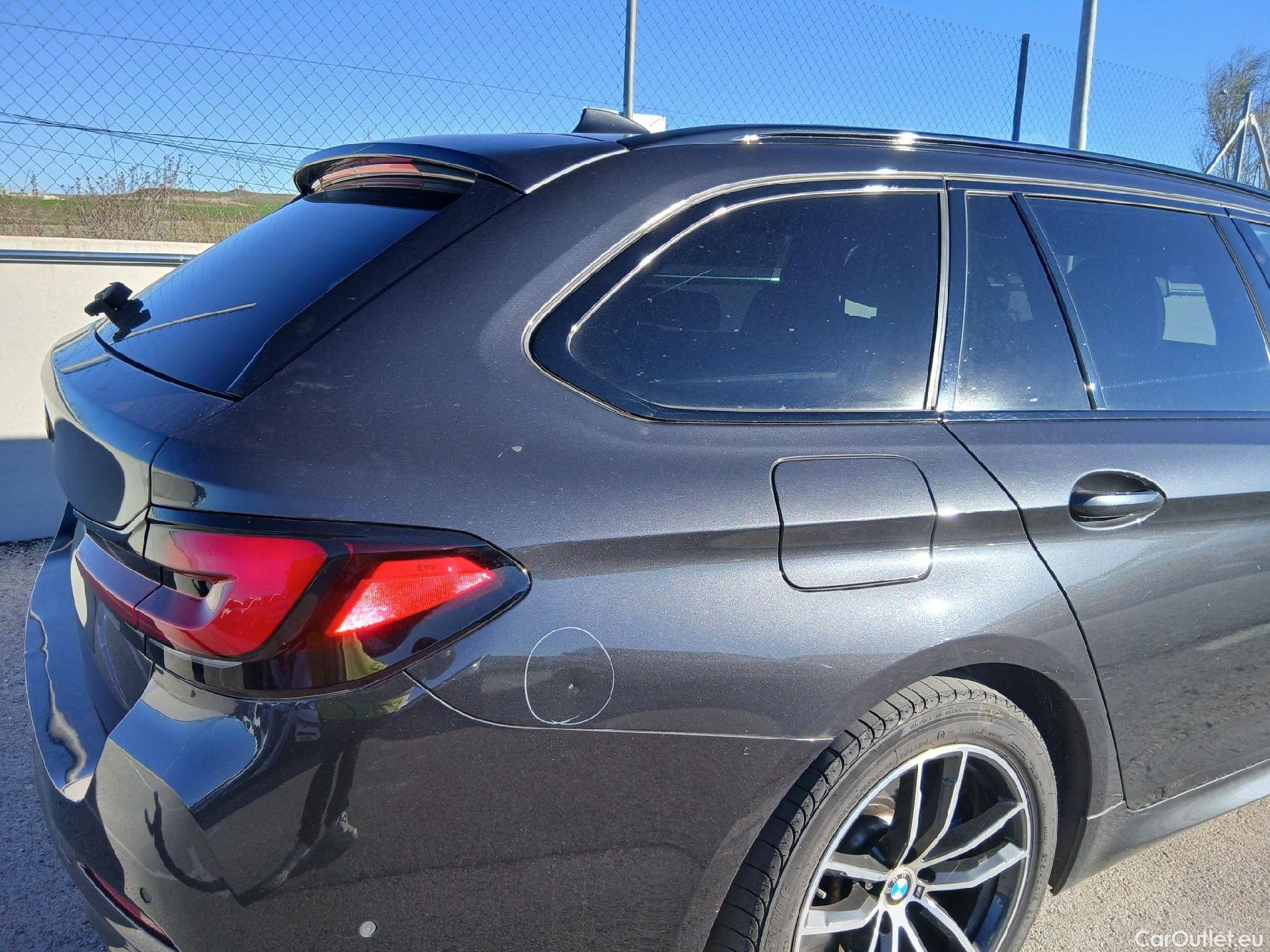  Bmw  Serie 5 BMW  / 2020 / 5P / familiar 530dA xDrive Touring #46