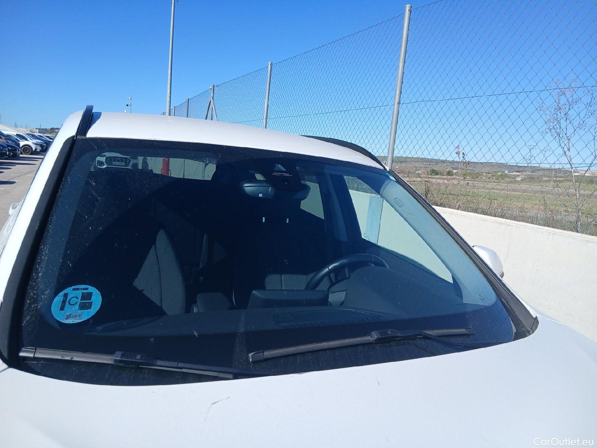  Bmw  X1 BMW  / 2019 / 5P / todoterreno sDrive18dA Corporate #8