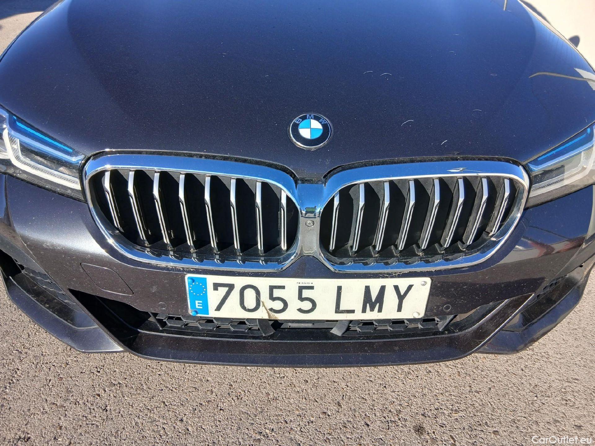  Bmw  Serie 5 BMW  / 2020 / 5P / familiar 530dA xDrive Touring #8